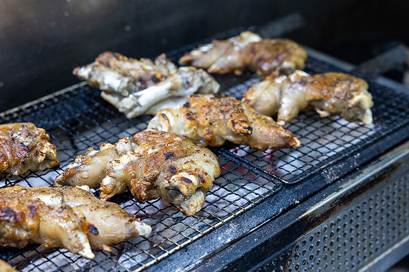 大人気！せいじのバラし豚足